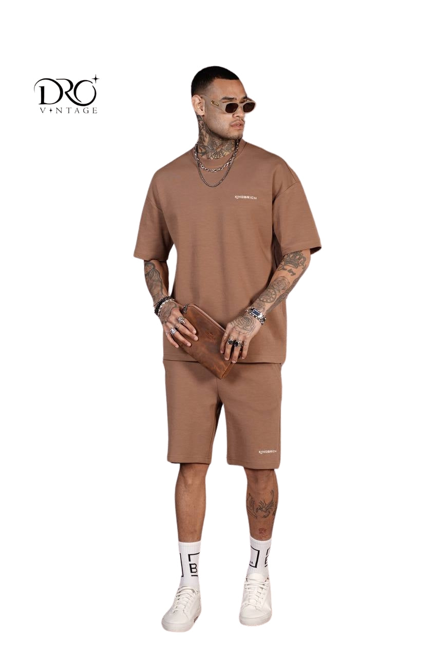 T-Shirt and Linen Shorts