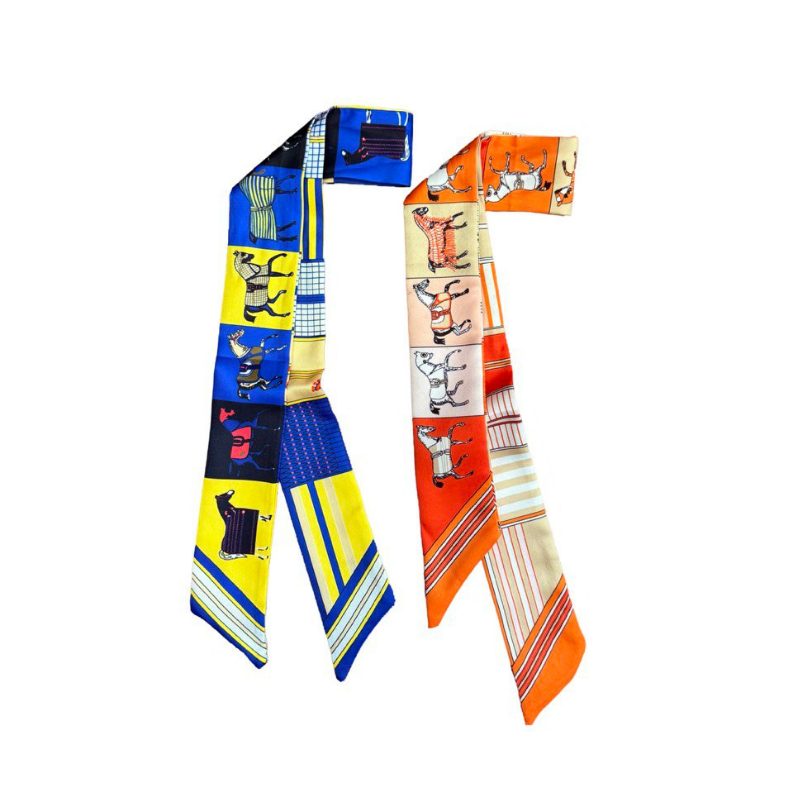 Geometric Patterned Scarf – Timeless Elegance and Versatility