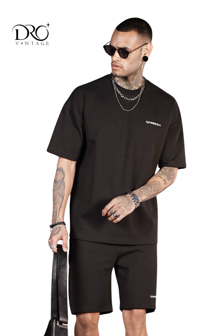 T-Shirt and Linen Shorts