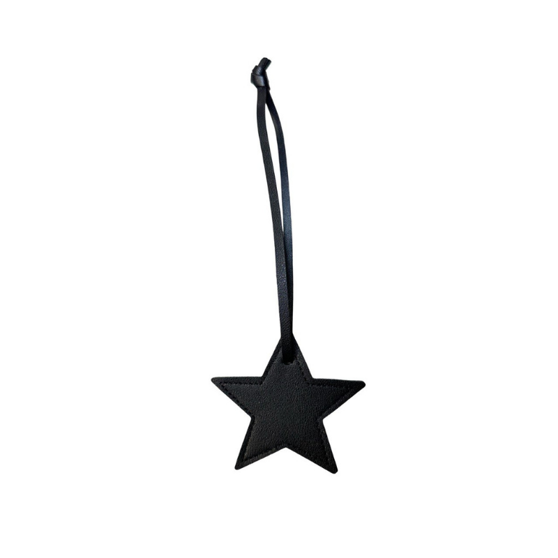 Star-Shaped Leather Bag Charm – A Simple Touch of Elegance